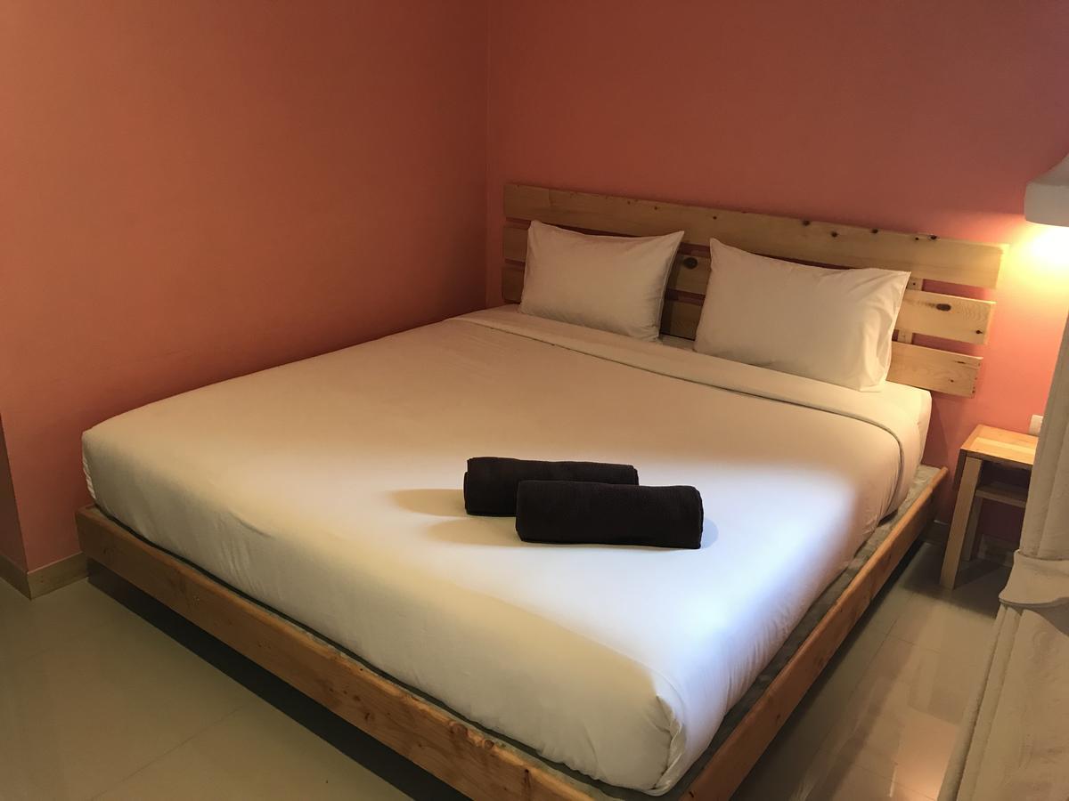 Rest Time Hotel Nong Khai Exterior photo
